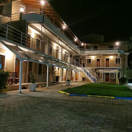 Dolce Italia Hotel Radhime Luaran gambar