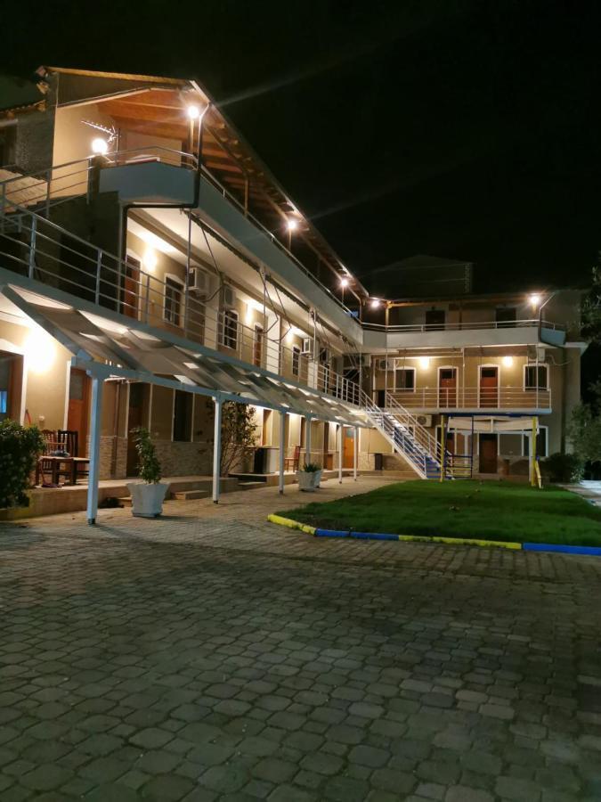 Dolce Italia Hotel Radhime Luaran gambar